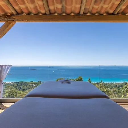 ホリデーパーク Belvedere De Palombaggia 4*